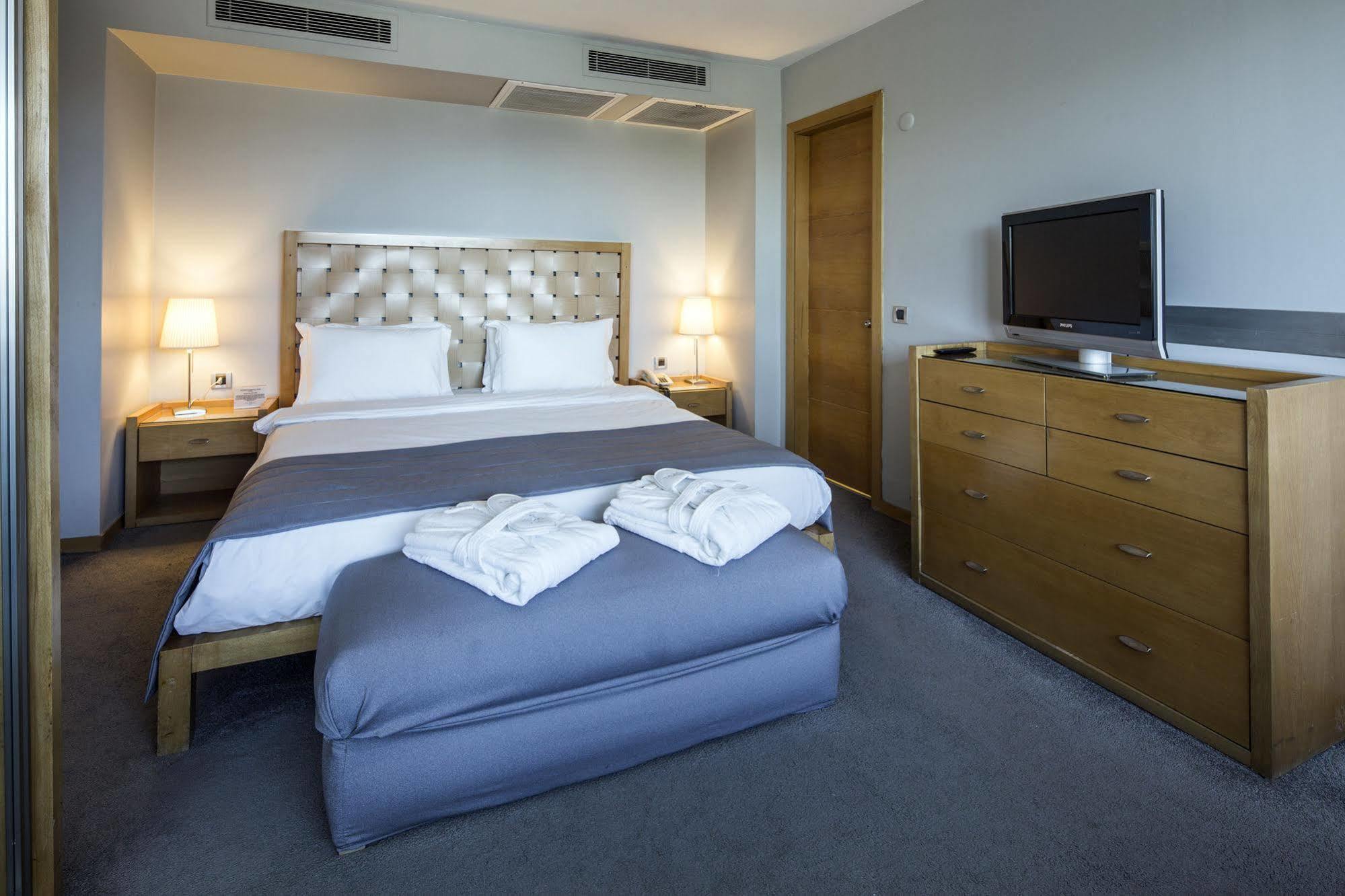 Taxim Suites Residences Стамбул Экстерьер фото